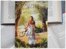 Knygos apžvalga (Greta Brigita). HELENOS PASLAPTIS – Lucinda Riley